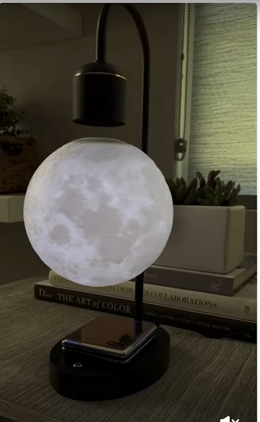 Glow Arc Lamp — Modern Minimalist LED Table Lamp for Bedroom & Desk