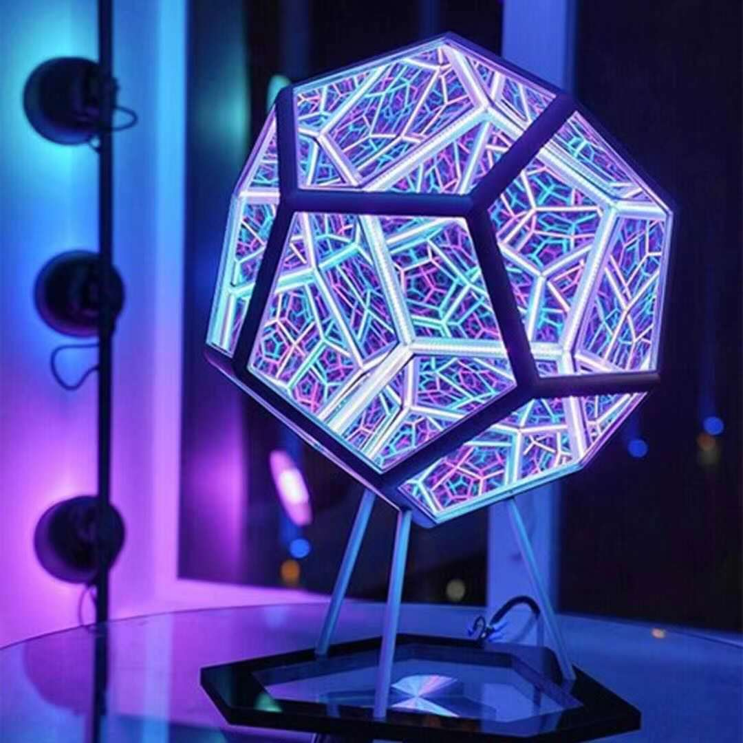 Infinity Geo Lamp — Infinite Color-Shifting Geometric Night Light